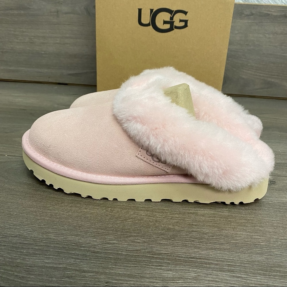 UGG | Cluggette Sheepskin Suede Slippers Pink Cloud LIMITED STOCK Valentines Day - Picture 4 of 11